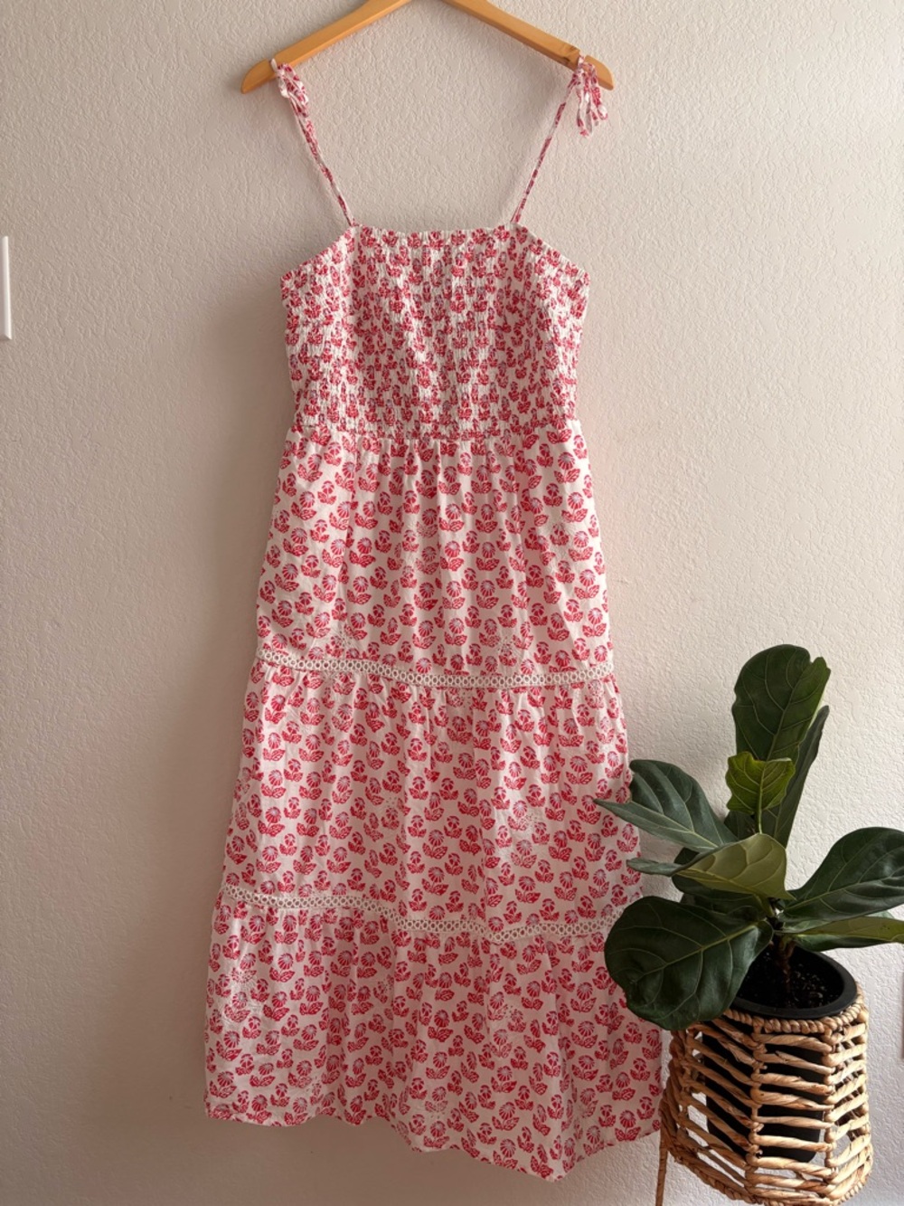 Roller Rabbit Pink Floral Tie-Shoulder Midi Dress